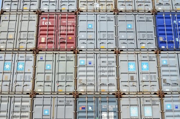 s_container-429947_640
