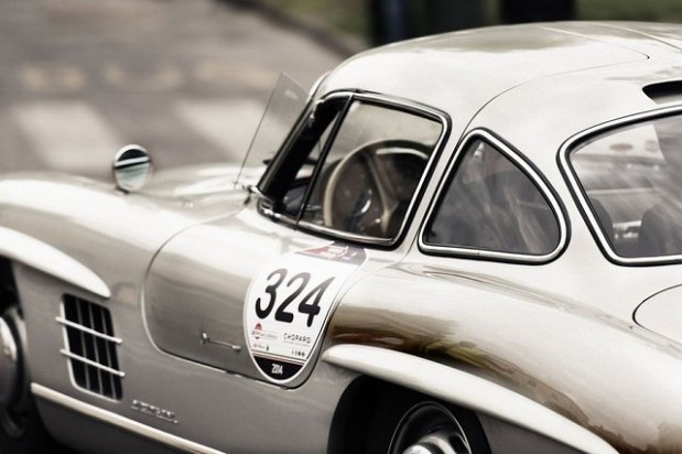 s_mercedes-406290_1280